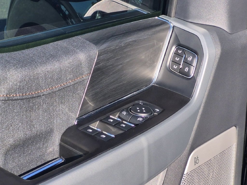 2024 Ford F-150 Lariat - Photo 23