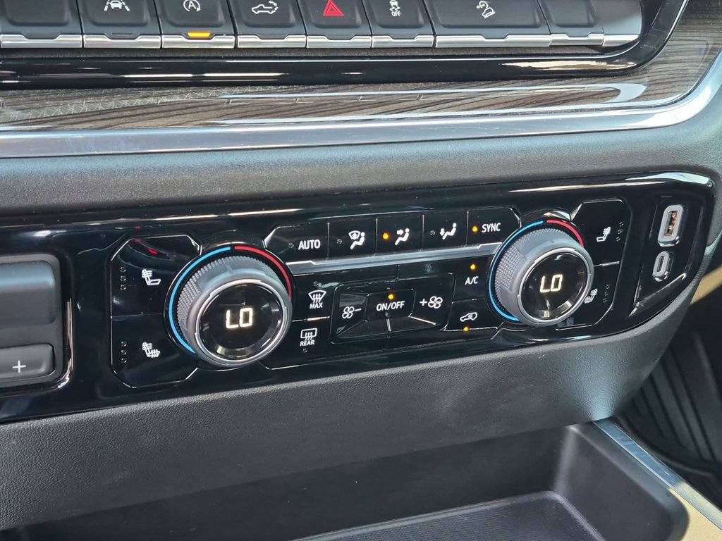 2024 Chevrolet Silverado 1500 RST - Photo 10