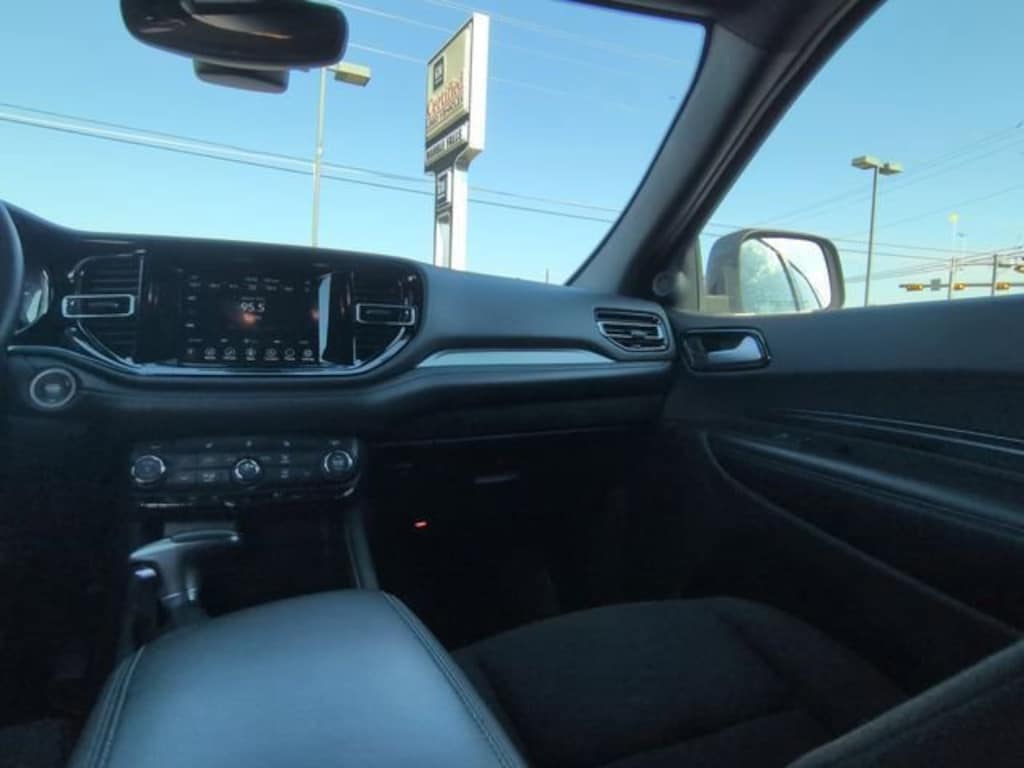 Used 2024 Dodge Durango SXT