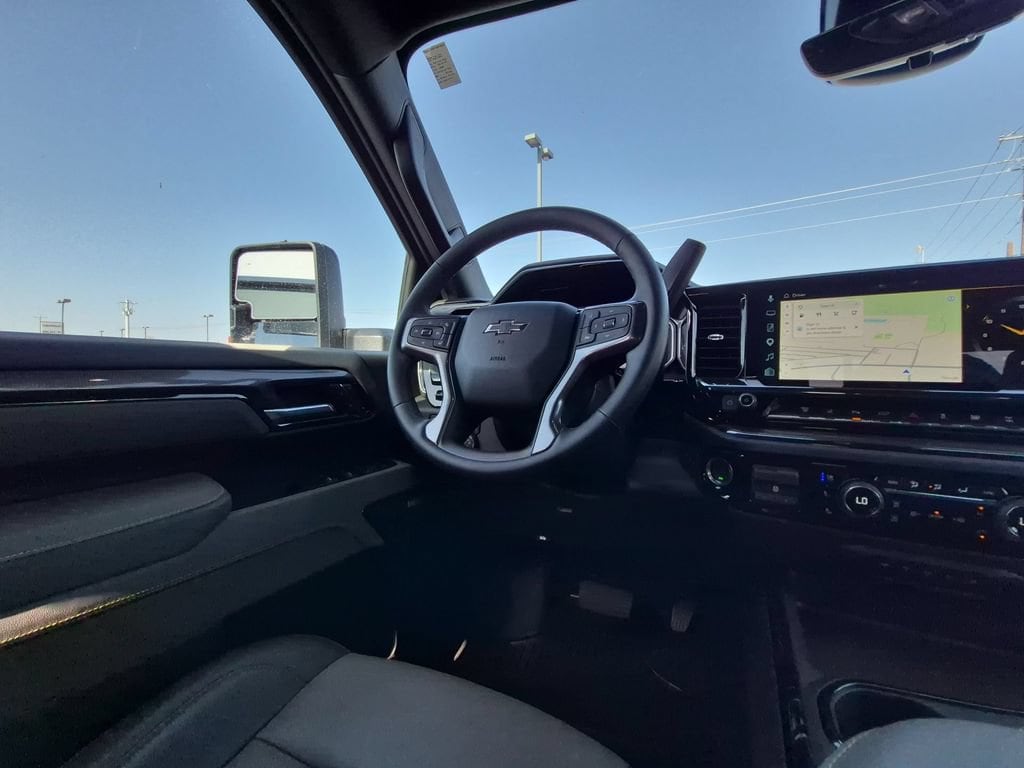 2026 Chevrolet Silverado 2500HD ZR2 - Photo 8