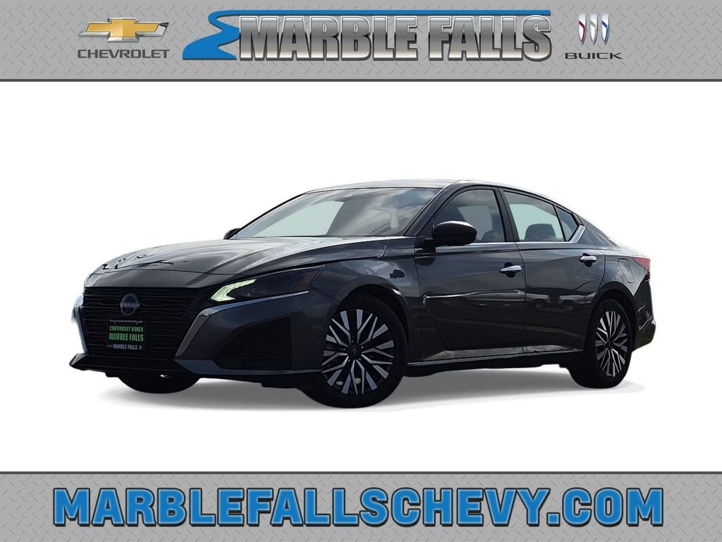 2025 Nissan Altima
