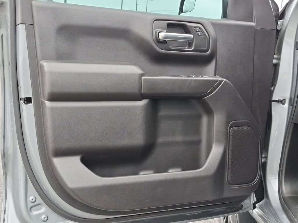 2024 Chevrolet Silverado 1500 Custom - Photo 19