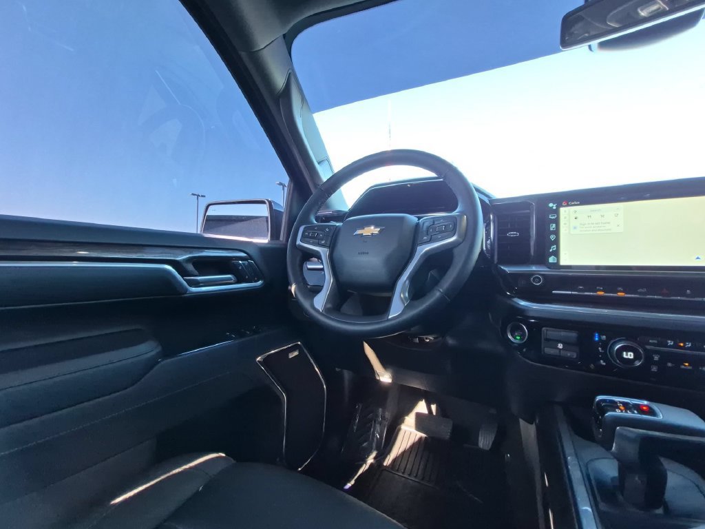 2024 Chevrolet Silverado 1500 LTZ - Photo 8
