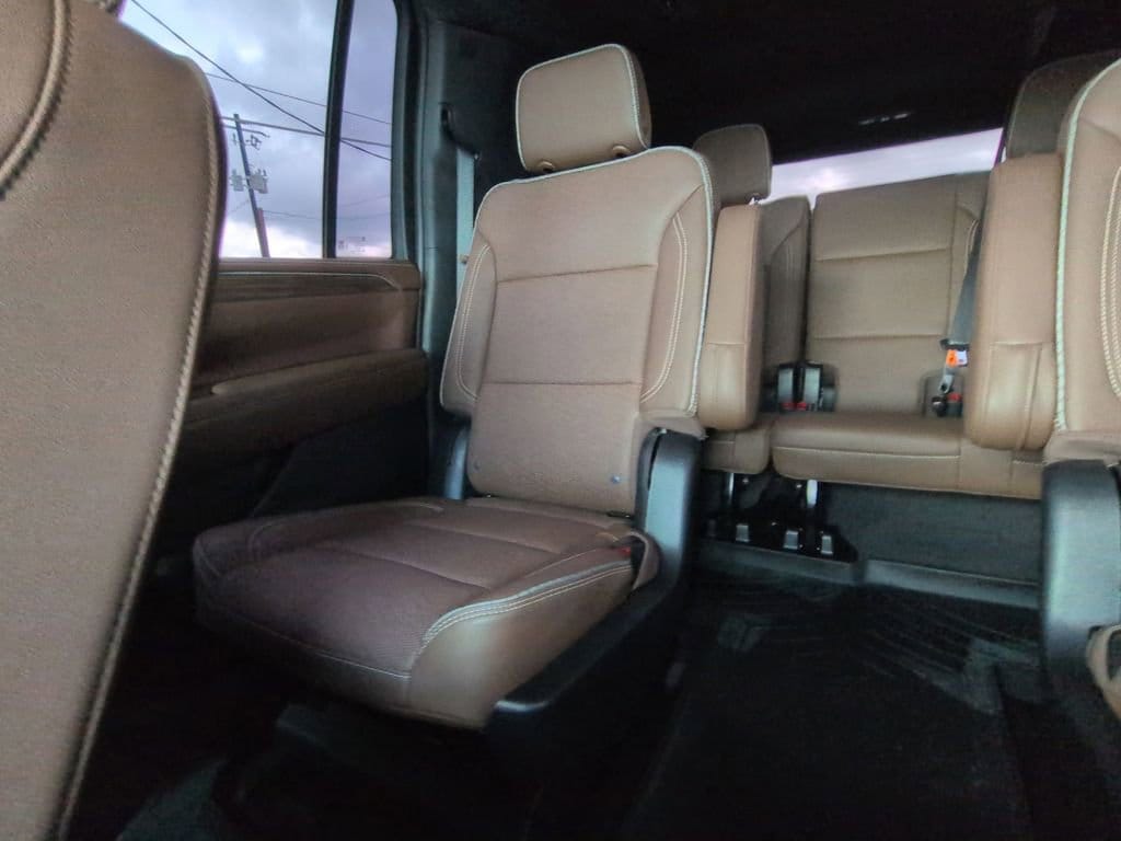 Used 2023 Chevrolet Suburban High Country SUV