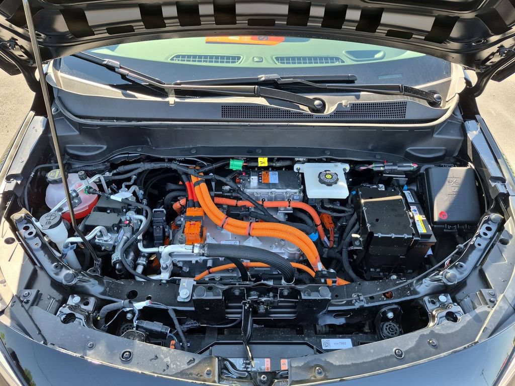 2027 Chevrolet Bolt RS - Photo 29
