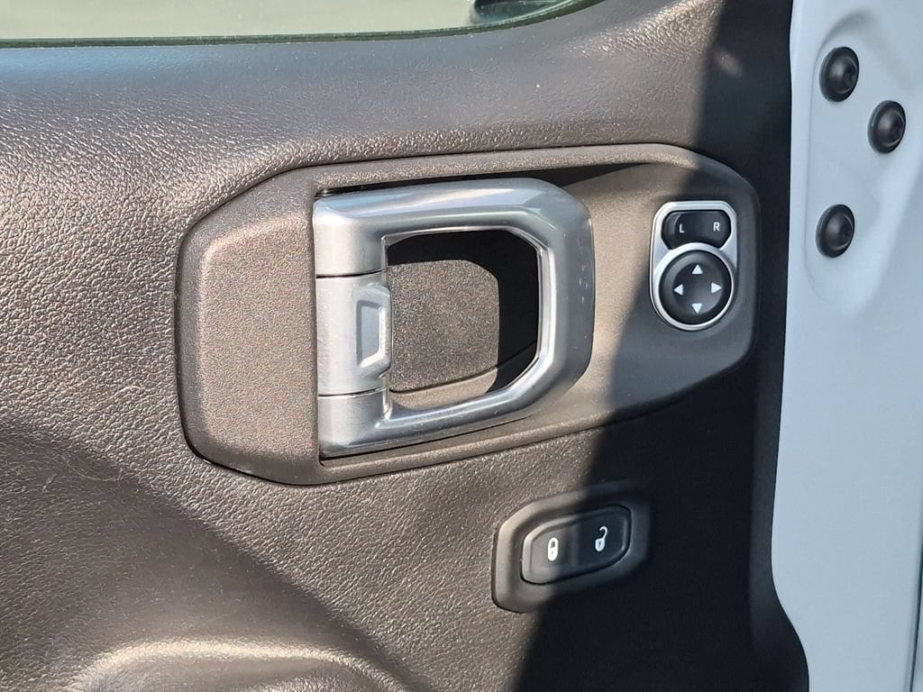 2021 Jeep Wrangler Unlimited 80TH - Photo 21