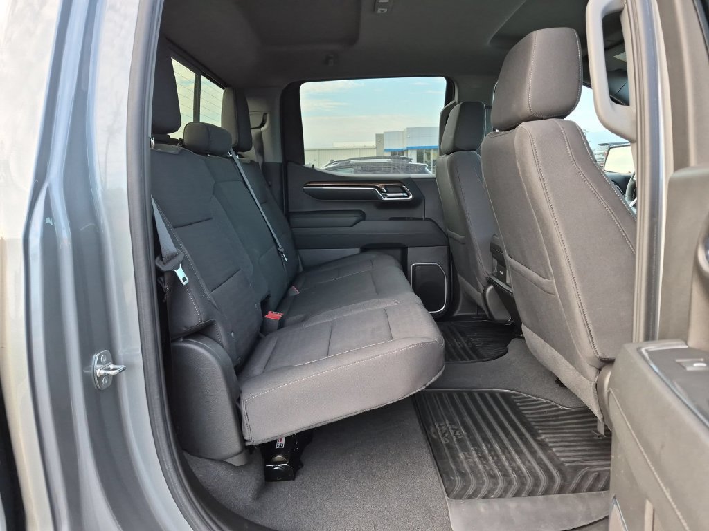 2023 Chevrolet Silverado 1500 LT - Photo 24