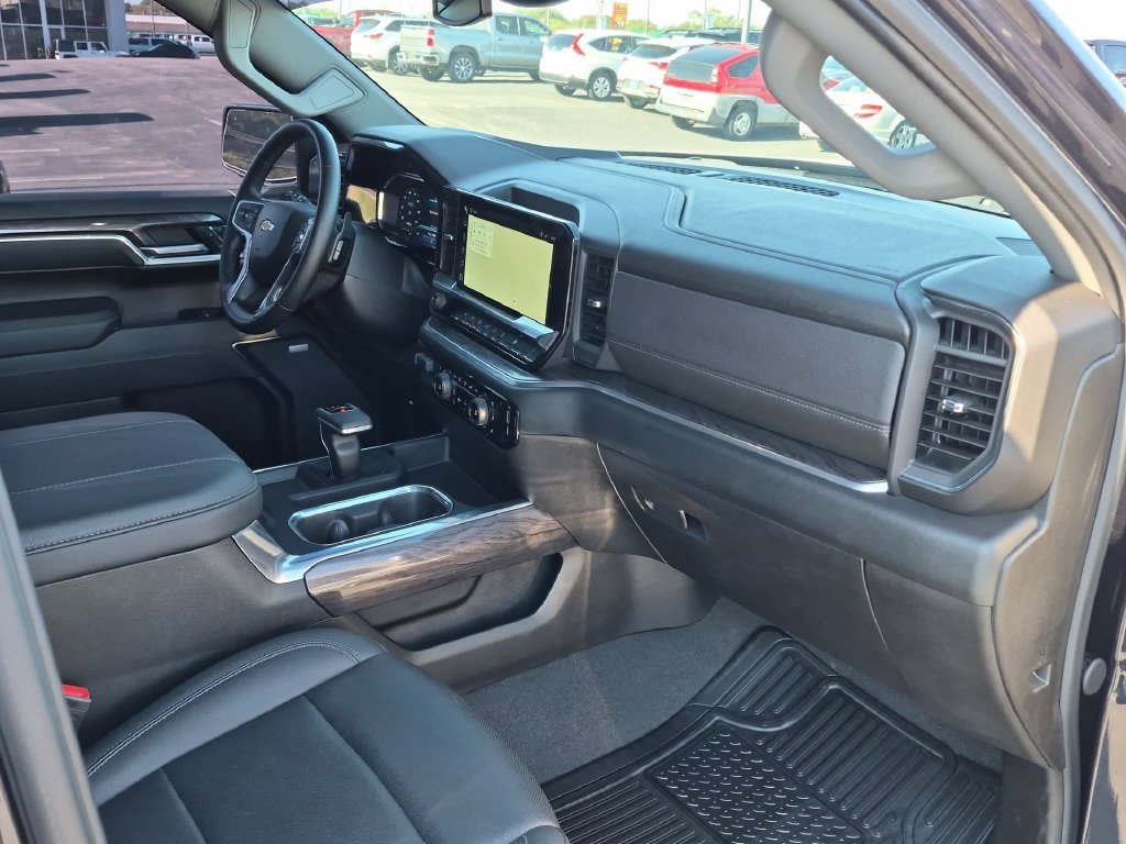 2024 Chevrolet Silverado 1500 LTZ - Photo 28