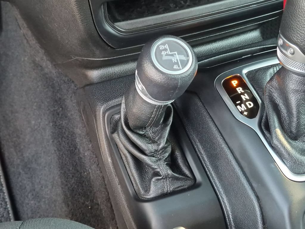 2021 Jeep Wrangler Unlimited 80TH - Photo 33