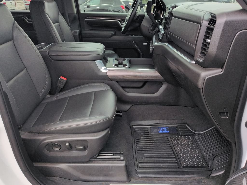 2025 Chevrolet Silverado 2500HD LTZ - Photo 26