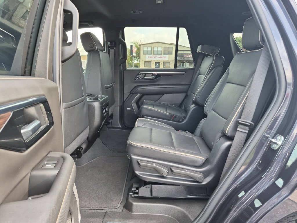 2025 Chevrolet Tahoe Premier - Photo 24