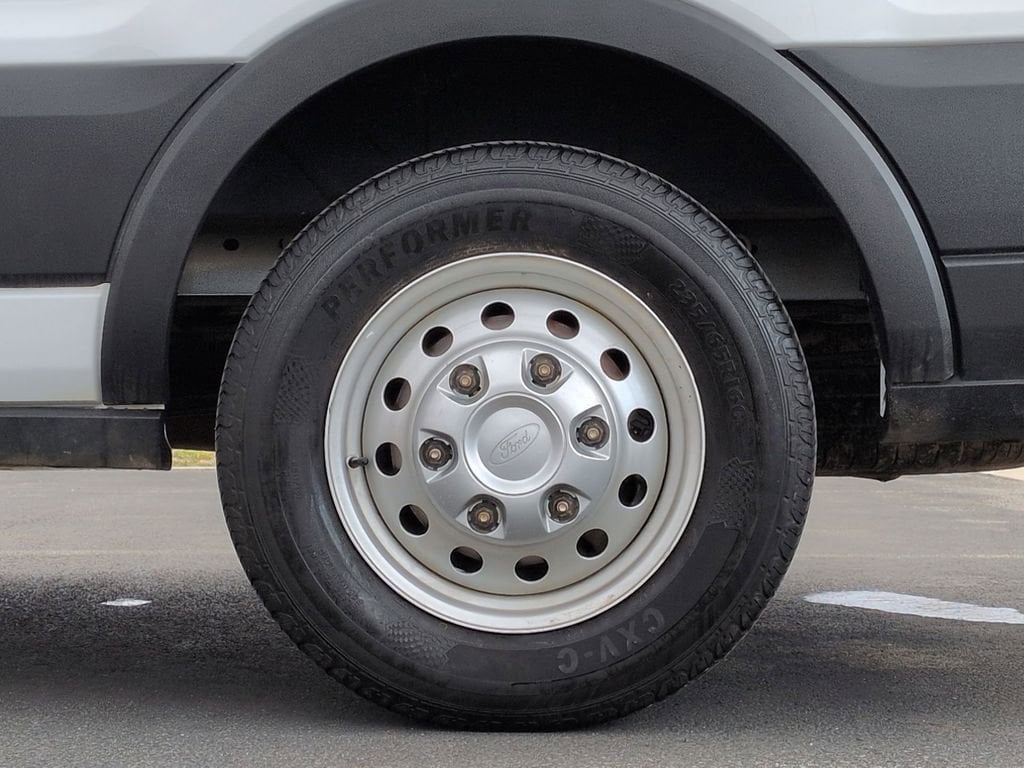 2024 Ford Transit Passenger Van XL - Photo 29