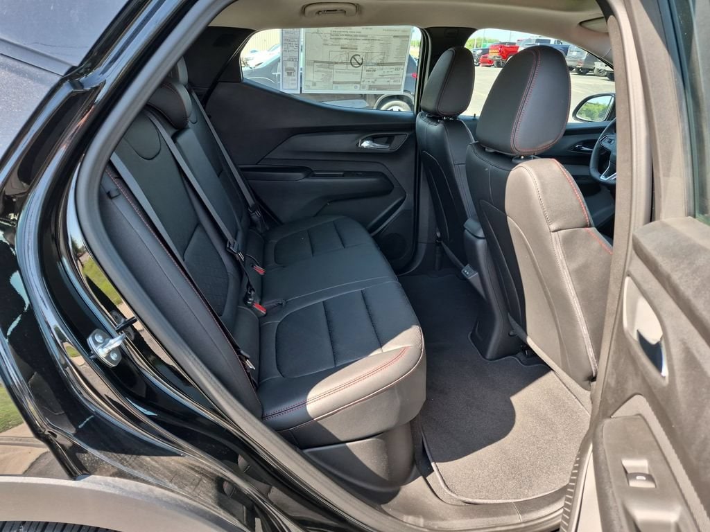 2027 Chevrolet Bolt RS - Photo 26