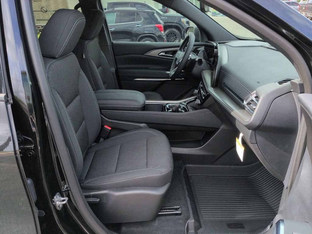 2026 Chevrolet Traverse LT - Photo 26