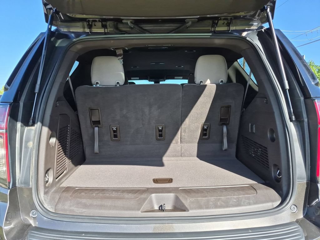 2021 Chevrolet Tahoe LS - Photo 23