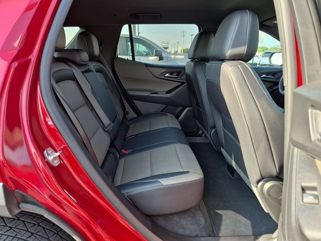 2025 Chevrolet Equinox LT - Photo 26