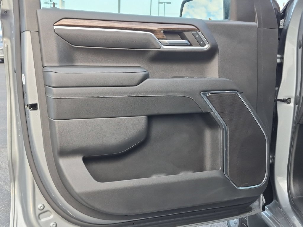 2023 Chevrolet Silverado 1500 LT - Photo 20