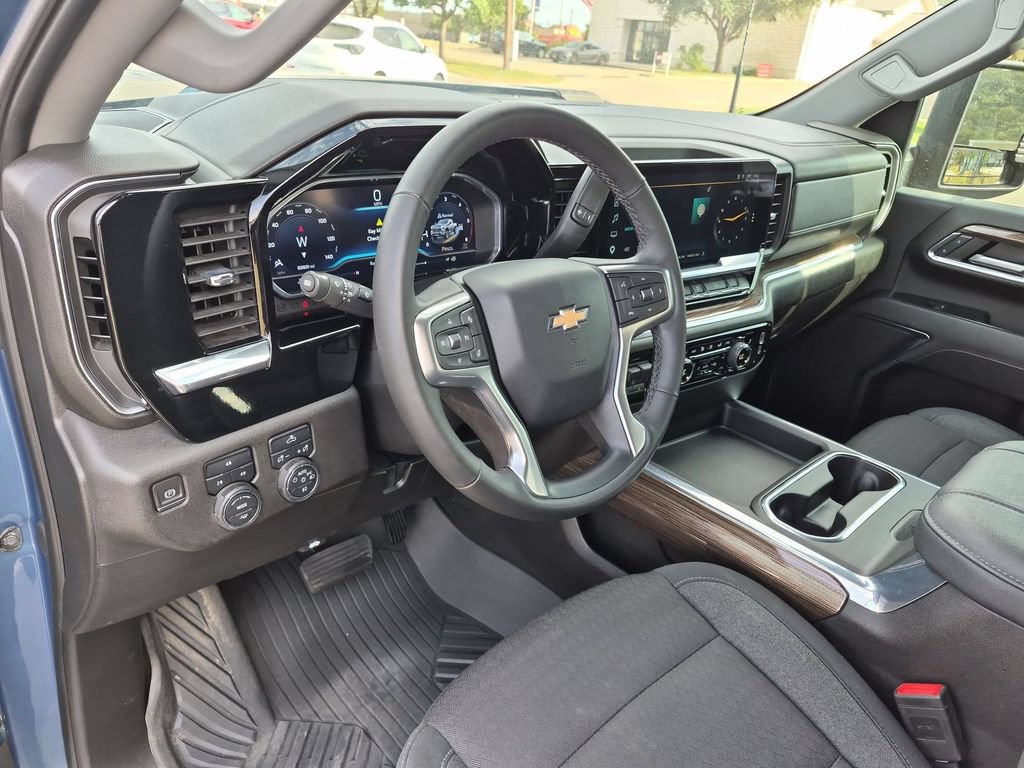 2024 Chevrolet Silverado 2500HD LT - Photo 9