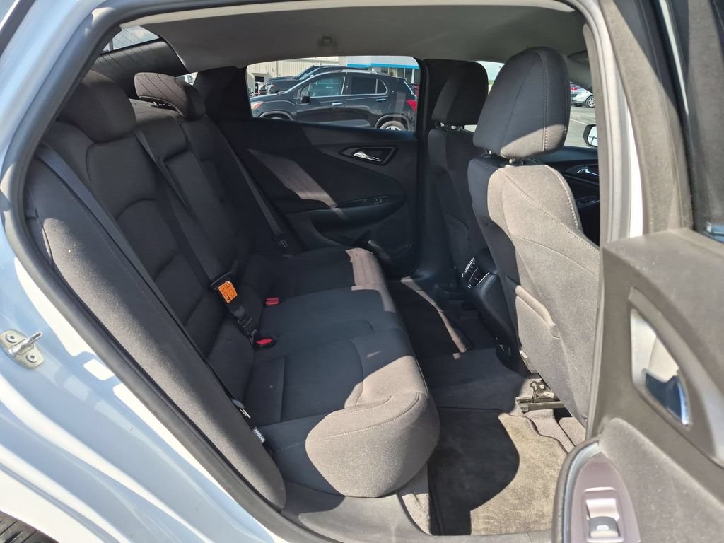 2018 Chevrolet Malibu 1LT - Photo 25