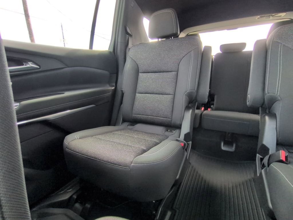 2026 Chevrolet Traverse LT - Photo 3