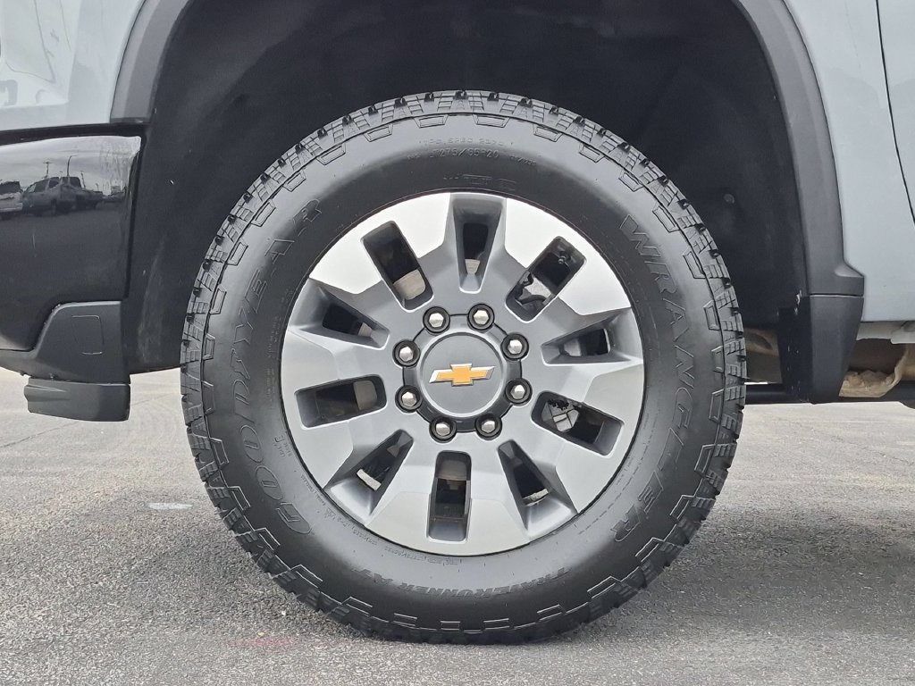 2025 Chevrolet Silverado 2500HD Custom - Photo 30