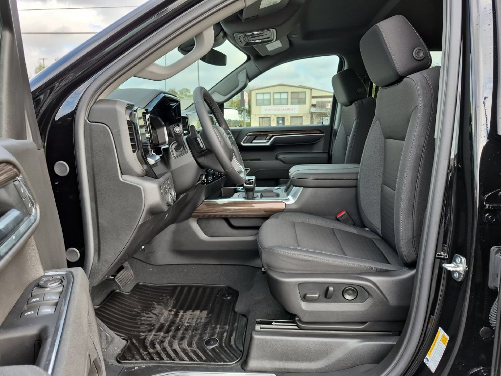 2026 Chevrolet Silverado 1500 RST - Photo 18