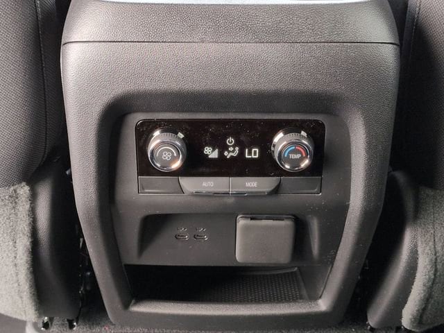 2026 Chevrolet Traverse LT - Photo 19