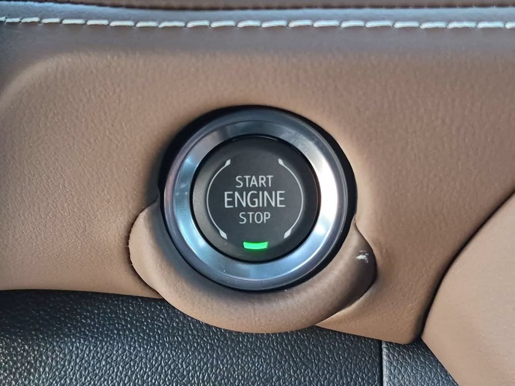 2026 Chevrolet Suburban High Country - Photo 16