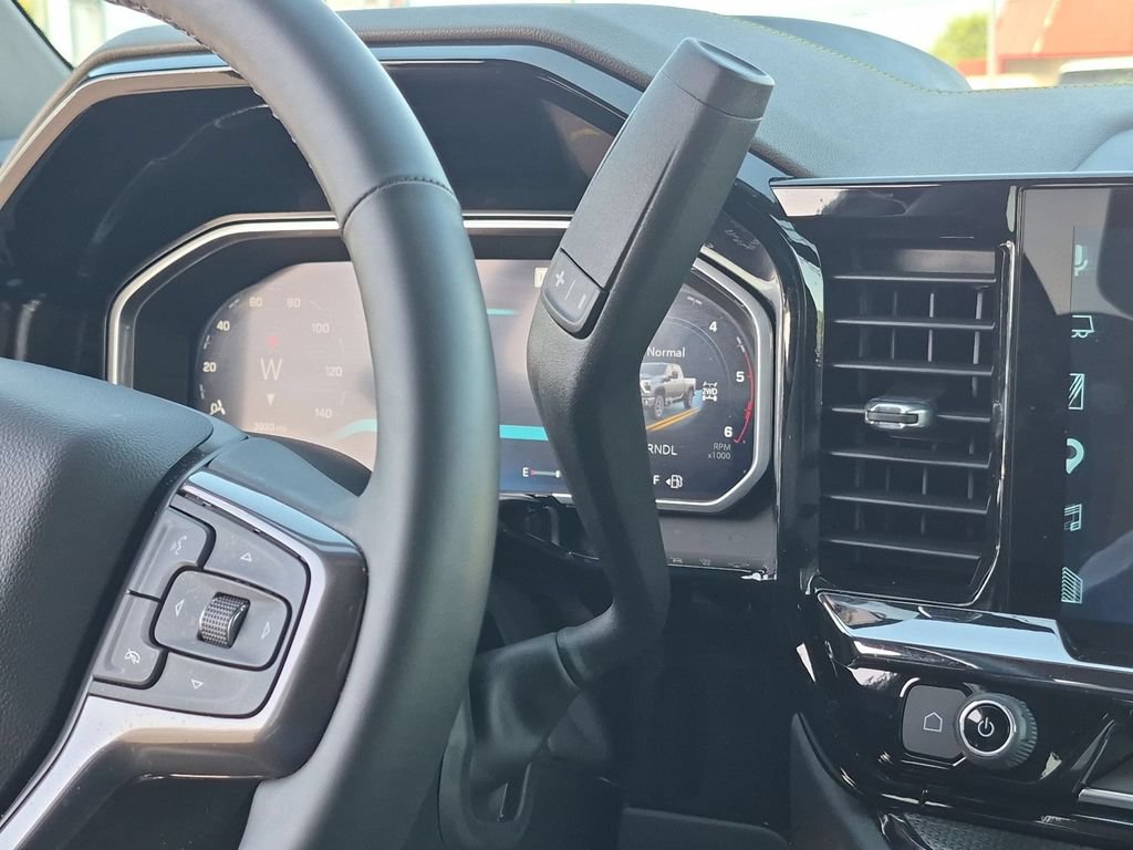 2026 Chevrolet Silverado 2500HD ZR2 - Photo 13