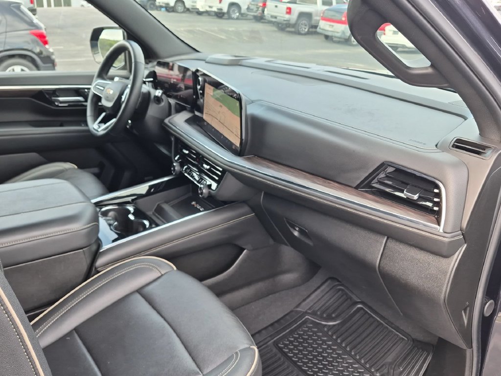 2025 Chevrolet Tahoe Premier - Photo 28