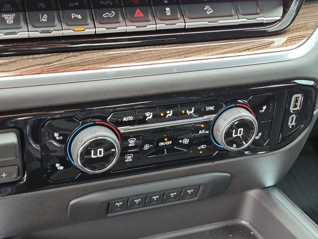 2026 Chevrolet Silverado 2500 HD LT - Photo 9