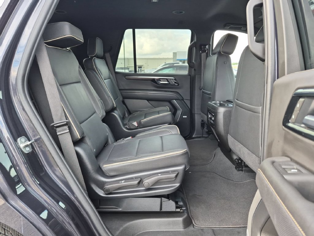 2025 Chevrolet Tahoe Premier - Photo 26