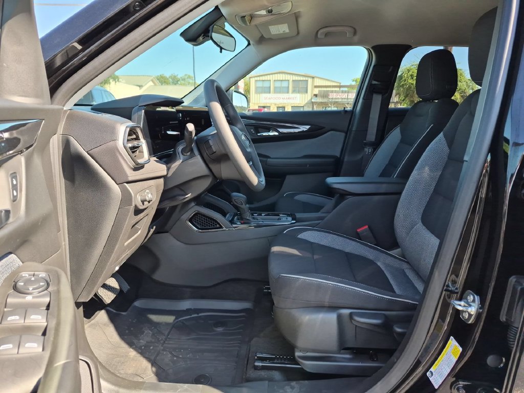 2026 Chevrolet Trailblazer LS - Photo 16