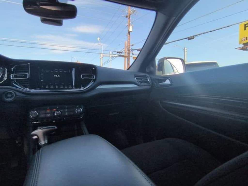 Used 2024 Dodge Durango SXT
