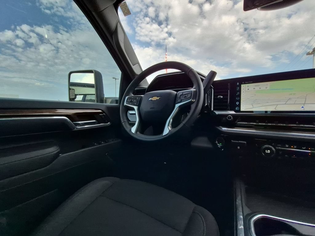 2024 Chevrolet Silverado 2500HD LT - Photo 8