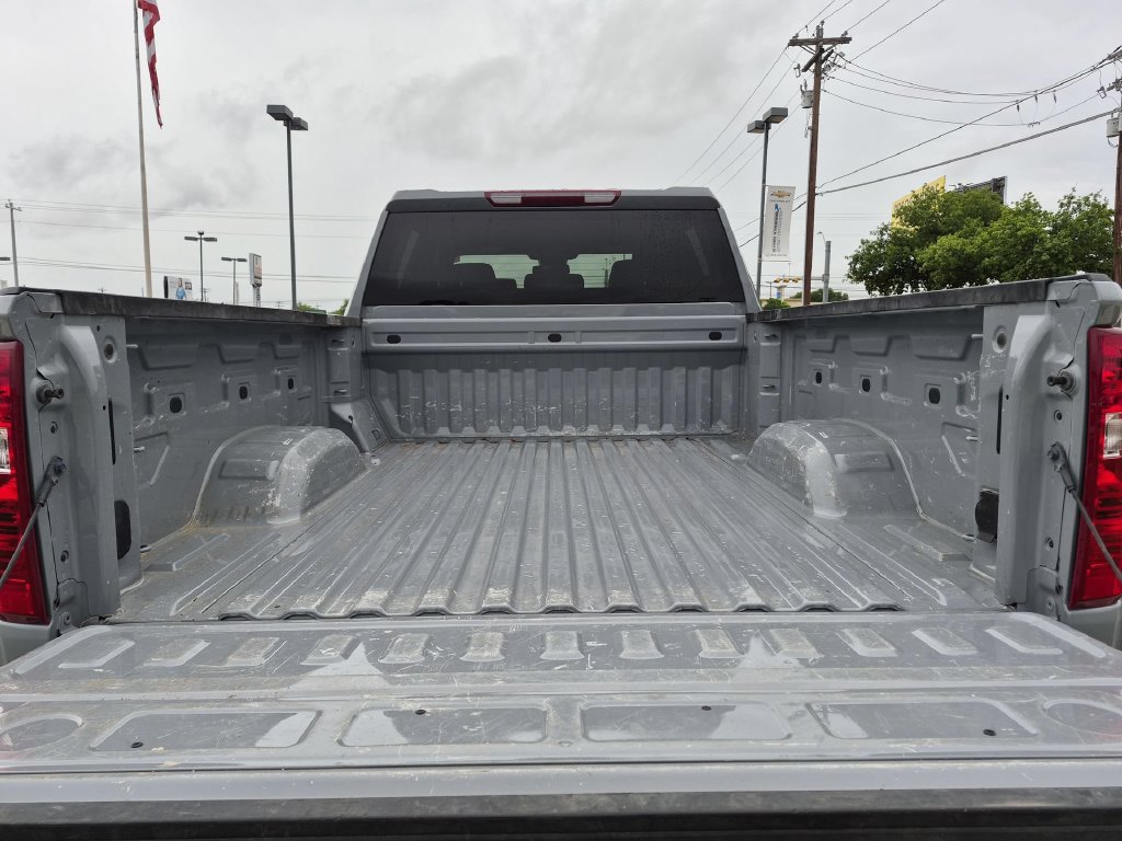 2025 Chevrolet Silverado 2500HD Custom - Photo 23