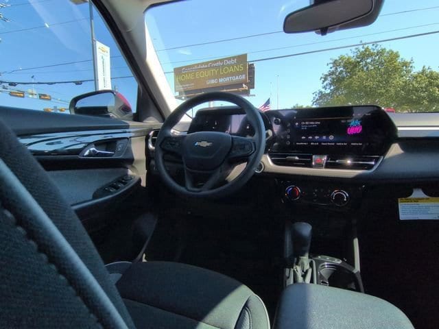 2026 Chevrolet Trailblazer LT - Photo 7