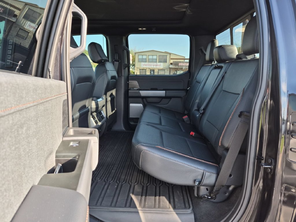 2024 Ford F-150 Lariat - Photo 25