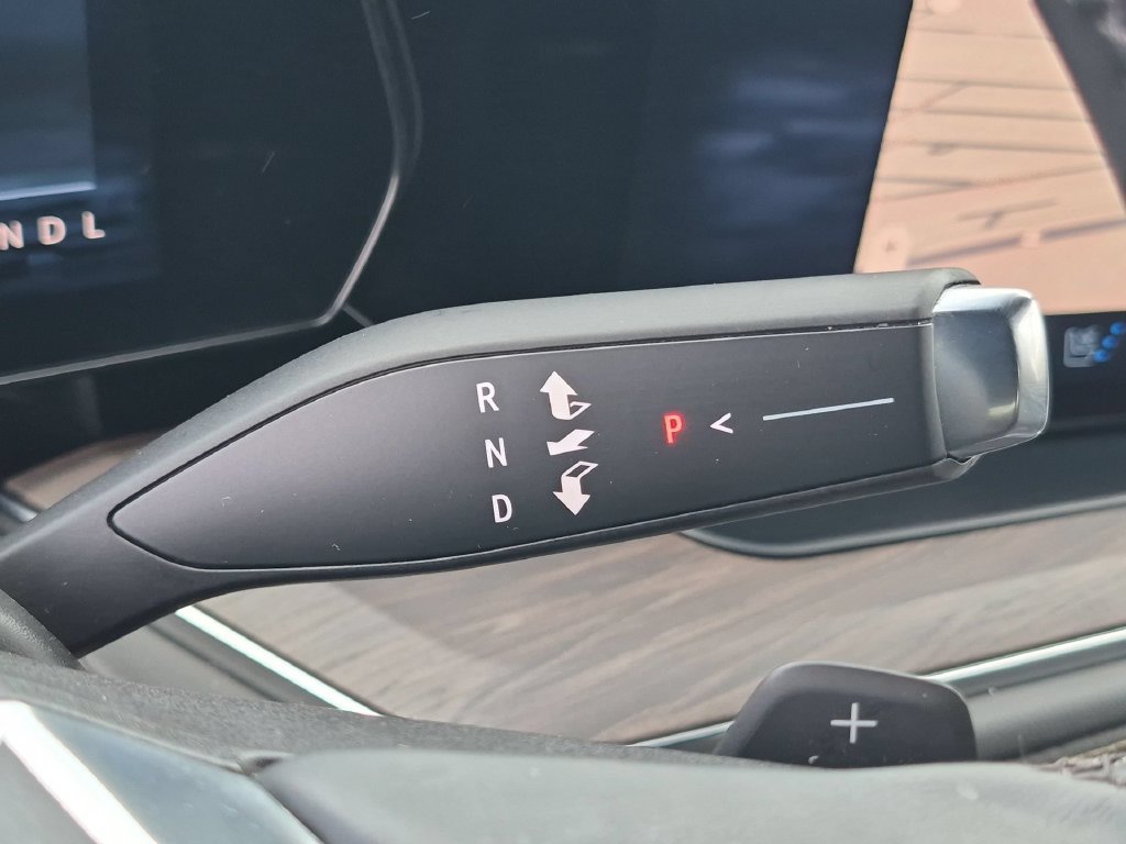 2025 Chevrolet Tahoe Premier - Photo 15