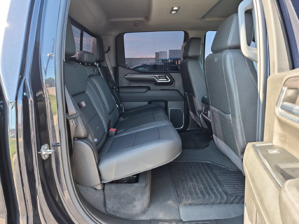 2024 Chevrolet Silverado 1500 LTZ - Photo 26