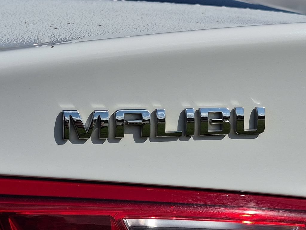 2018 Chevrolet Malibu 1LT - Photo 30