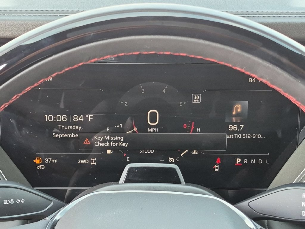 2025 GMC Yukon AT4 Ultimate - Photo 11