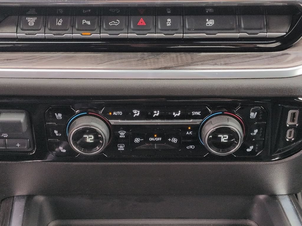 2025 Chevrolet Silverado 2500HD LTZ - Photo 10