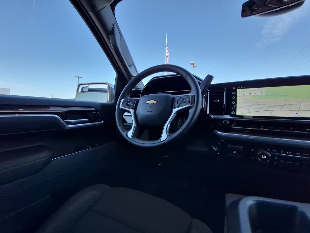 2026 Chevrolet Silverado 1500 LT - Photo 8