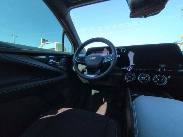 2026 Chevrolet Blazer EV LT - Photo 7