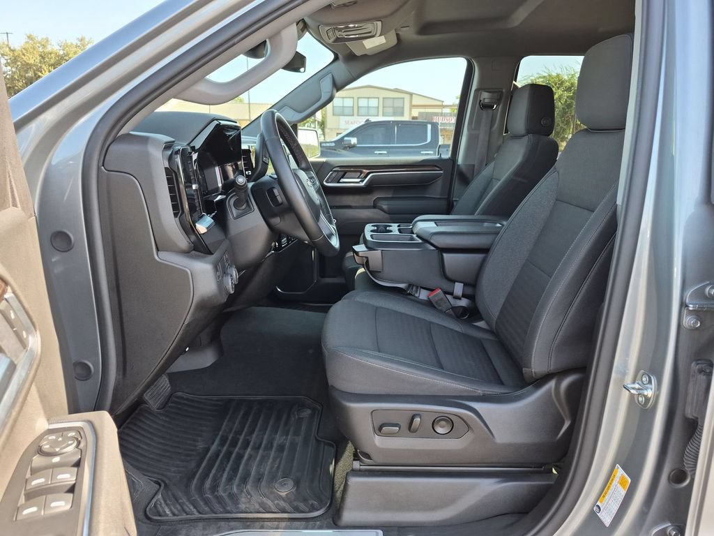 2026 Chevrolet Silverado 1500 LT - Photo 18