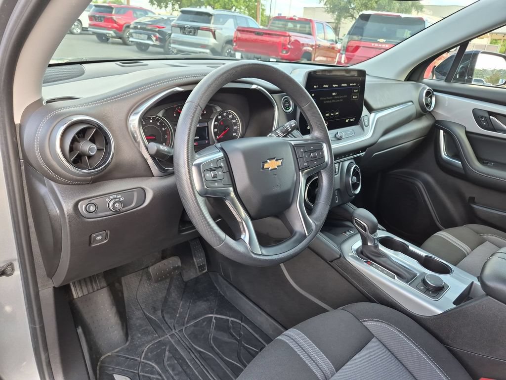 2024 Chevrolet Blazer 2LT - Photo 9