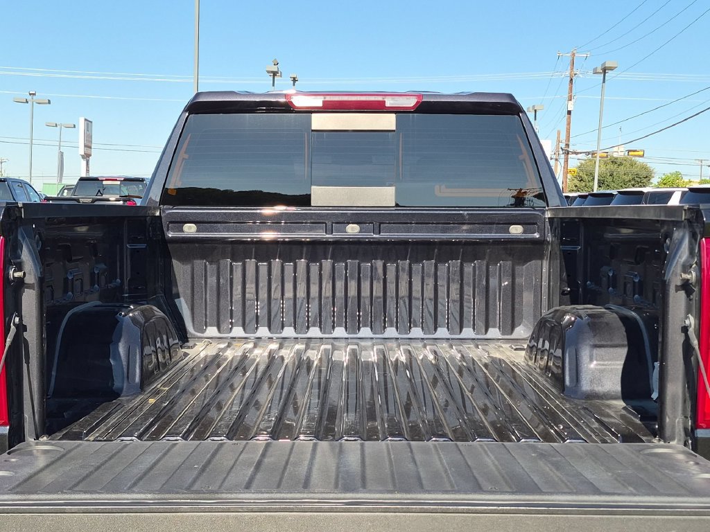 2024 Chevrolet Silverado 1500 LTZ - Photo 25