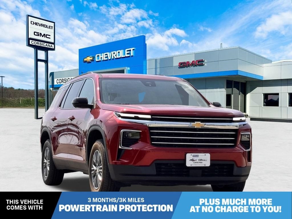 Used 2025 Chevrolet Traverse LT