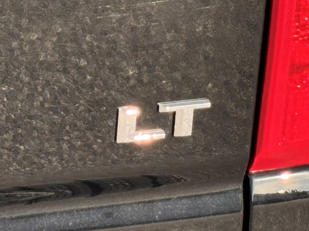 2025 Chevrolet Silverado 1500 LT - Photo 6